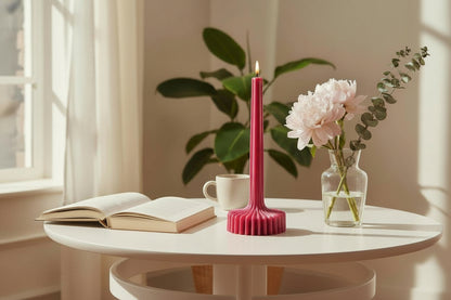 Vela decorativa acanalada roja